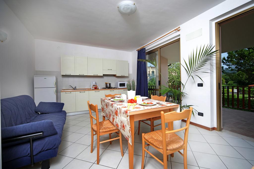 Camping Garden Tourist Manerba del Garda Room photo